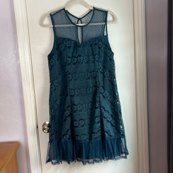 Francesca’s Tamara Mermaid Hem Dress - Picture 1 of 6